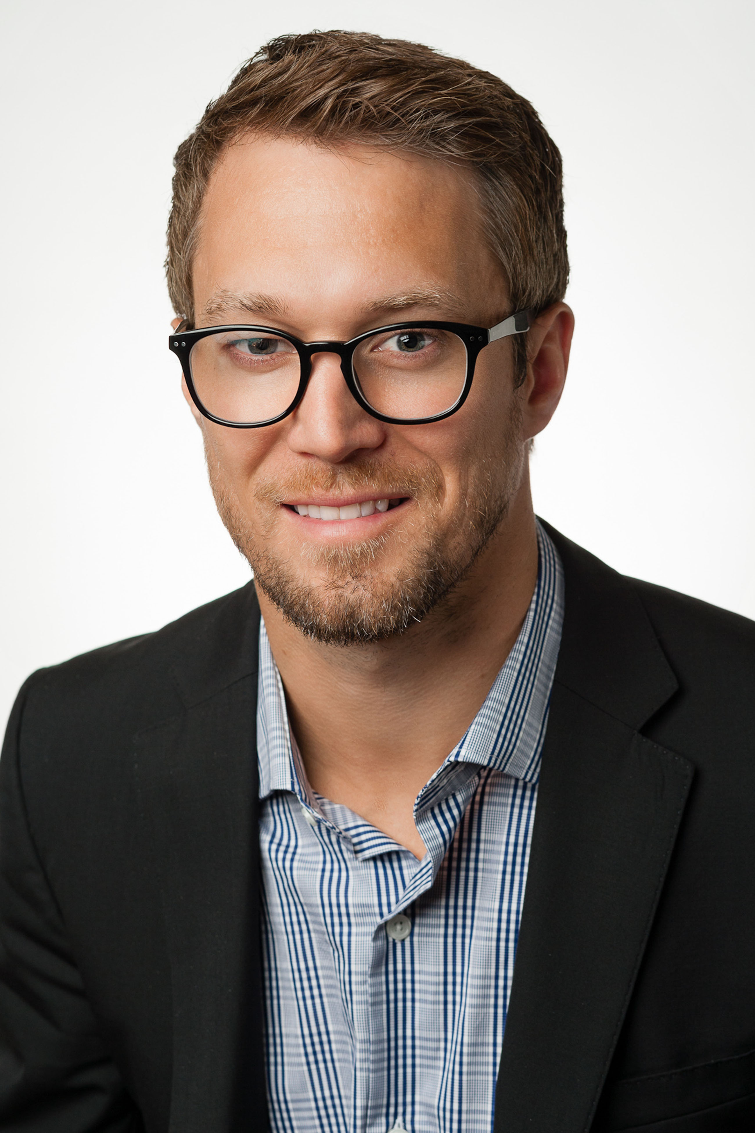 Andrew Welker